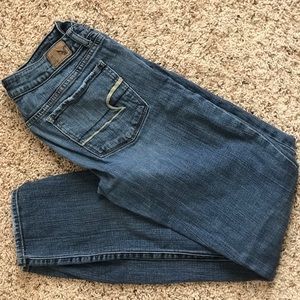 Relaxed Fit American Eagle Jeans